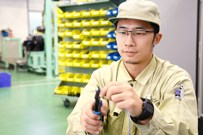 技術部男性スタッフ